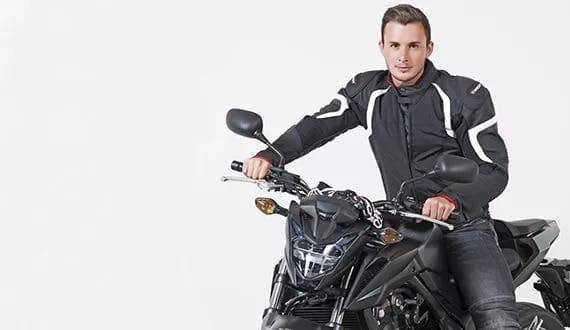 Motorrad Schutzbekleidung in Unterschleißheim